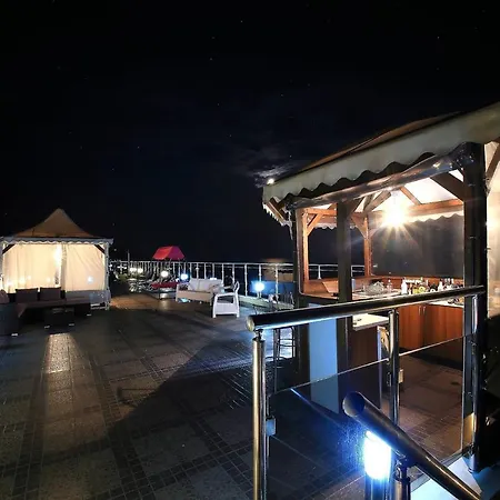 Appartement Deluxemaisonettes In Panoramic Roof Complex Baltsjik