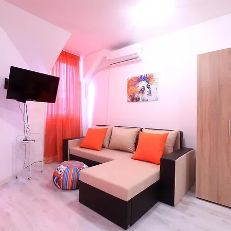 Deluxemaisonettes In Panoramic Roof Complex * Baltsjik