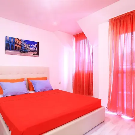 Deluxemaisonettes In Panoramic Roof Complex Appartement Baltsjik