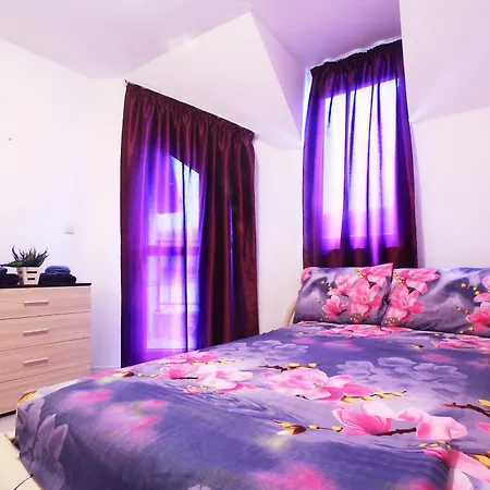 Appartement Deluxemaisonettes In Panoramic Roof Complex Baltsjik