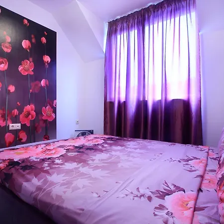 Deluxemaisonettes In Panoramic Roof Complex Appartement Baltsjik